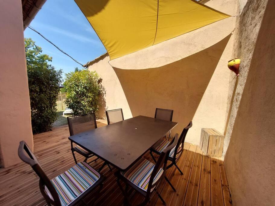 Maison De Cesar Saint-Saturnin-d'Apt Exteriör bild